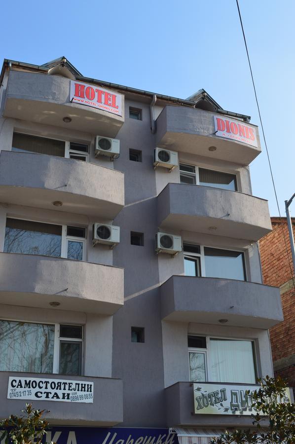 Dionis Hotel Petrici Exterior foto